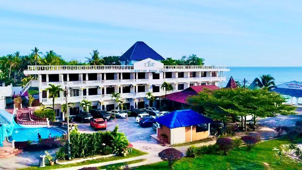 Kemunting Beach Resorts Masjid Tanah Luaran gambar